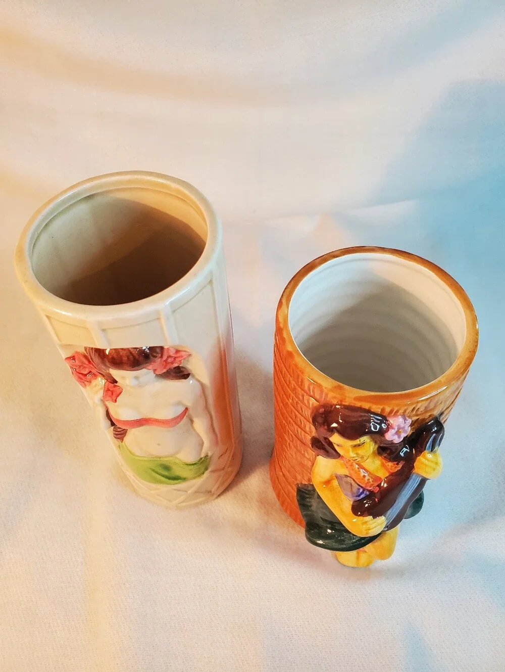 Tiki - Hula Girl Mugs Like New